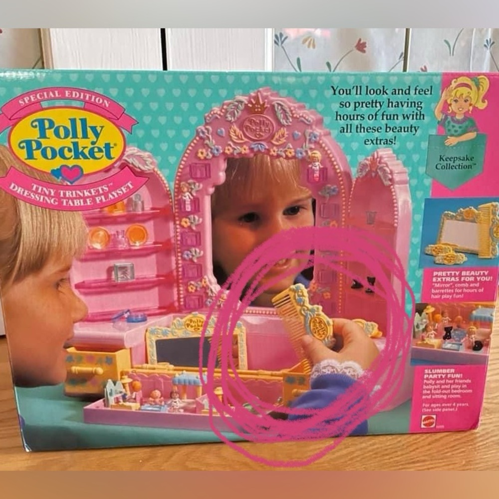 Polly Pocket Vintage Tiny Trinkets Dressing Table Playset Keepsake Yellow Comb